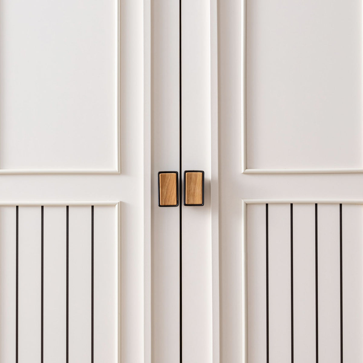 Ντουλάπα 134x192x61 εκ Light Cream 249HRV1505