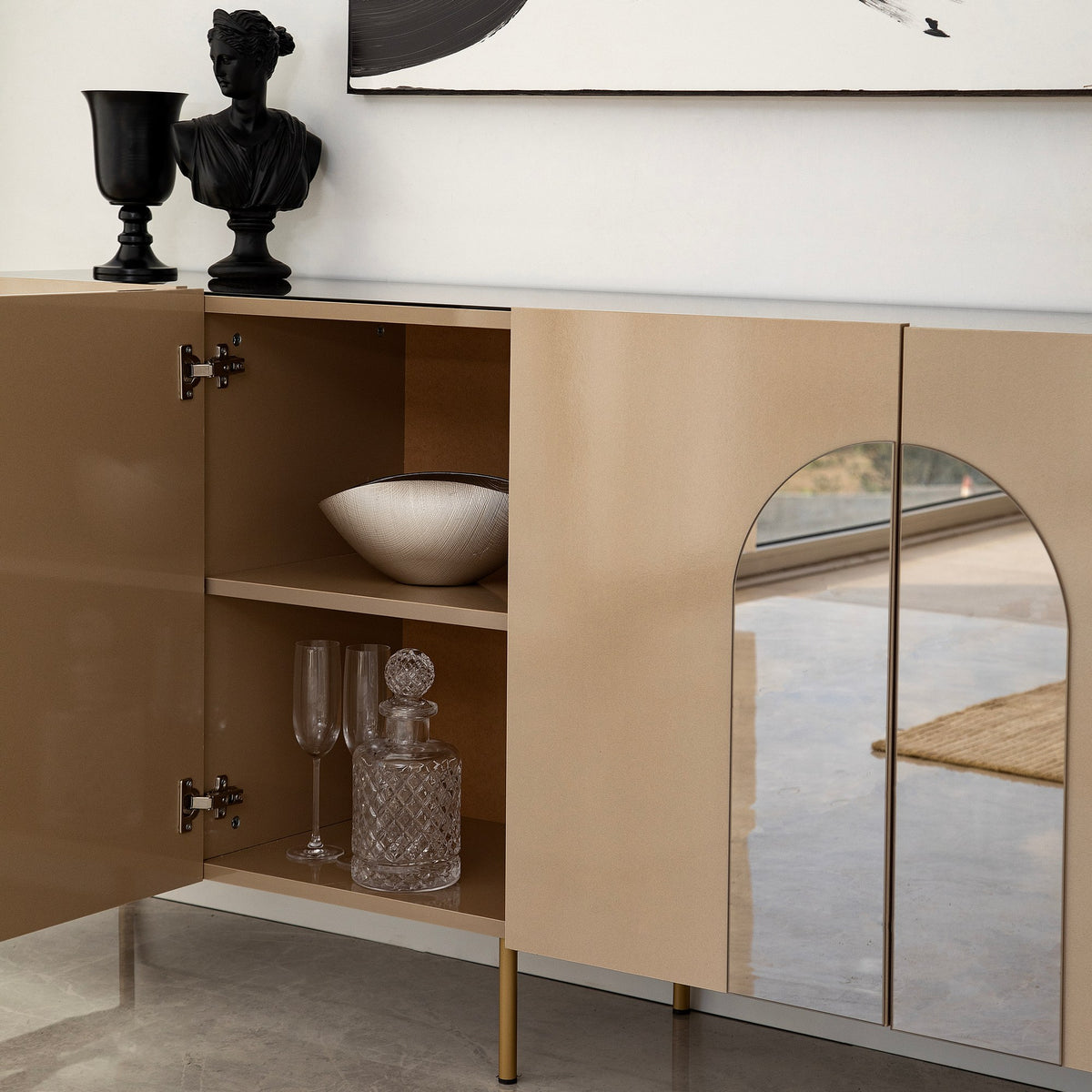 Μπουφές Bronze
Χρυσό 180x40x80cm | 552NOS1810